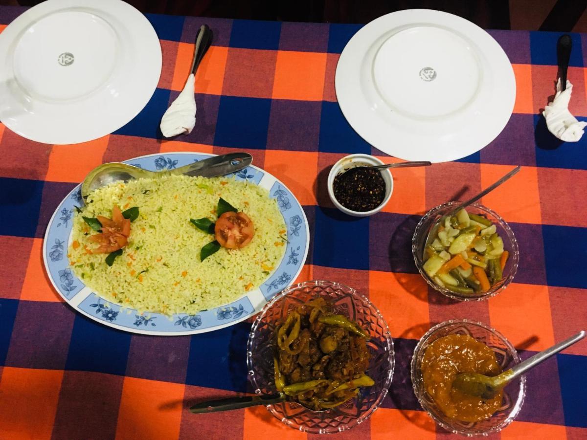 Punkalasa Tourist Lodge Anuradhapura Zewnętrze zdjęcie